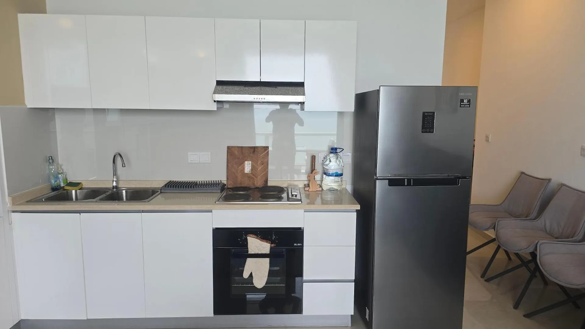 Luxury Beachfront Apartment - Your Perfect Getaway أوسويتاكياوت سريلانكا